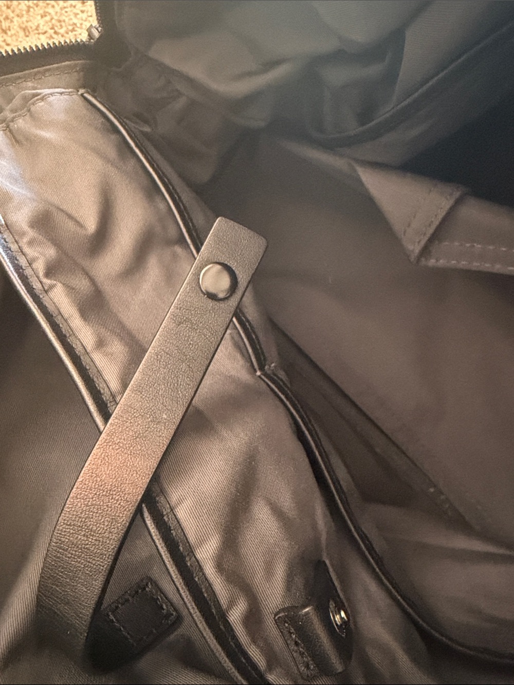 Away- Everywhere Bag- Weekender Duffel Bag - Picture 5 of 16